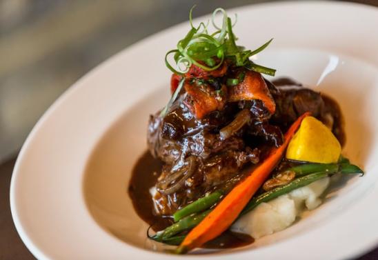 Rustica | Eatery and Tavern