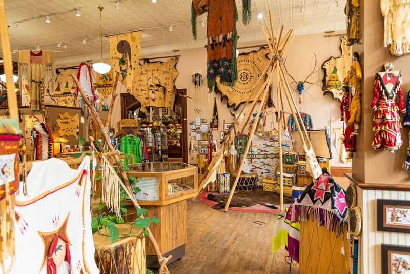 Prairie Edge Trading Co & Galleries