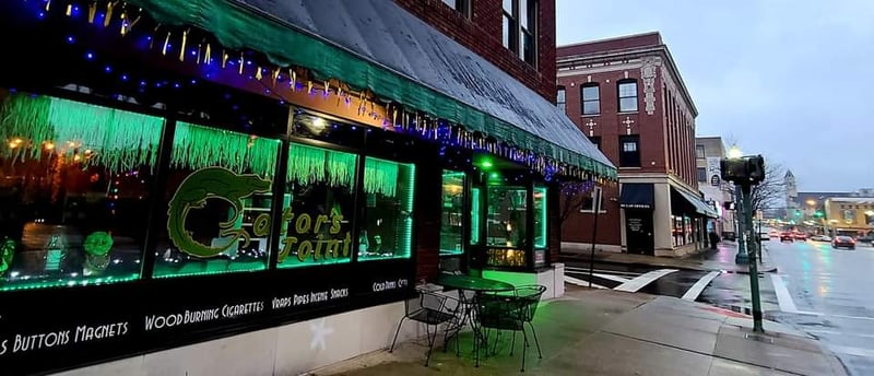 Check out this promo from Gator's Joint