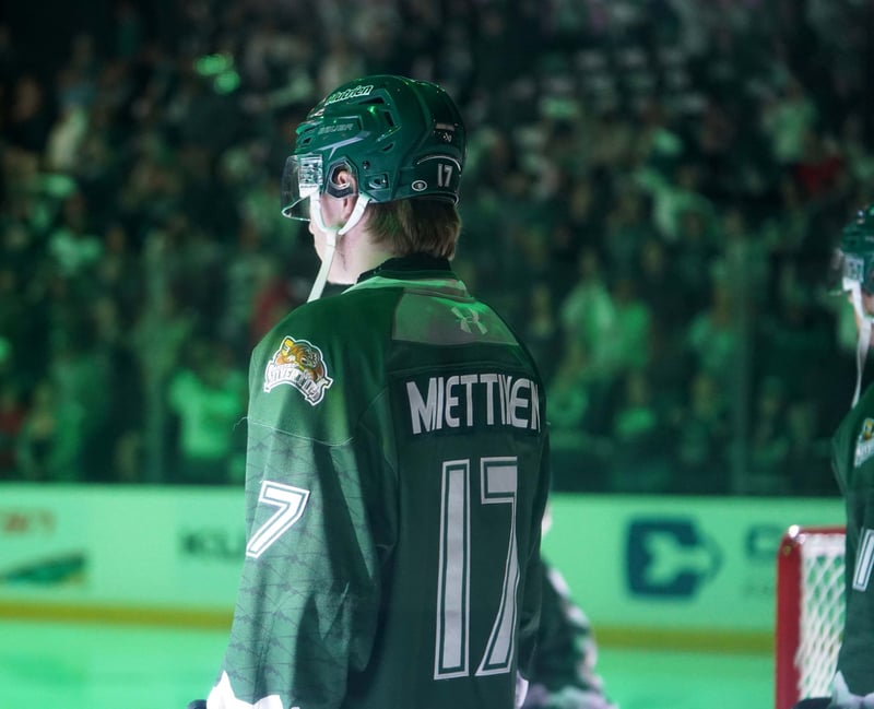 Everett Silvertips vs Vancouver Giants
