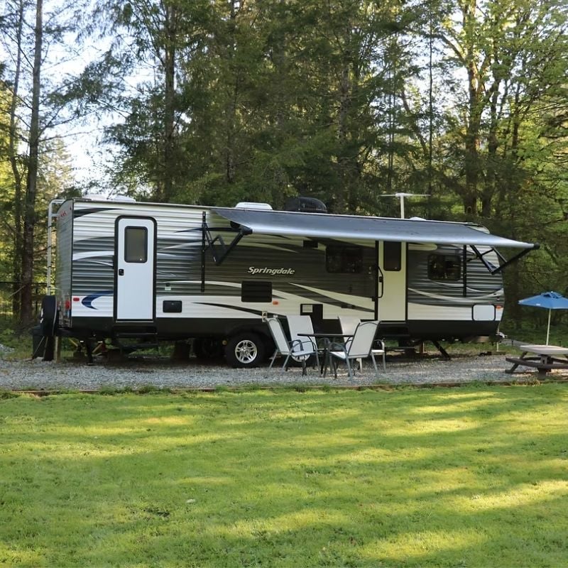 Cascade River House