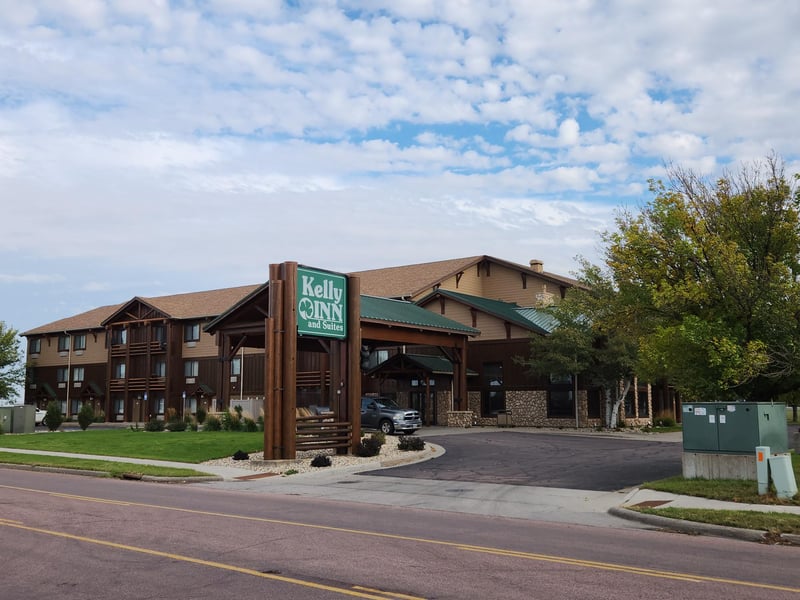 Kelly Inn & Suites