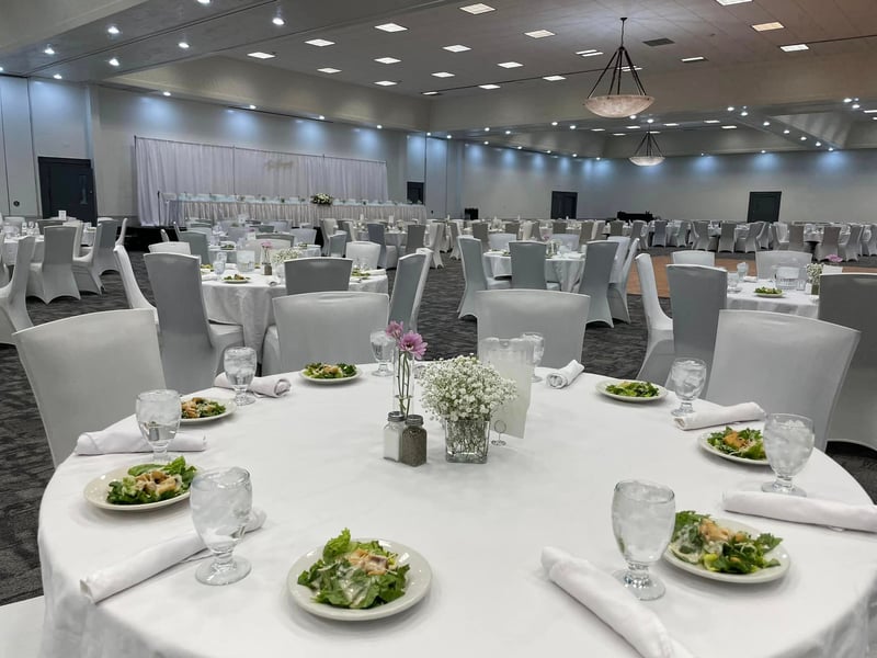 Bismarck Hotel & Conference Center