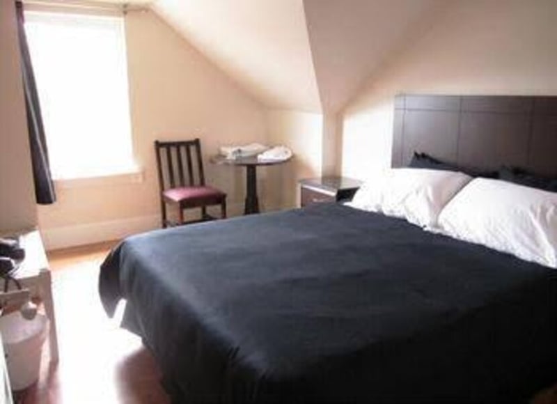 Ana's Bed and Breakfast
