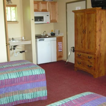 Whispering Firs Motel Inc