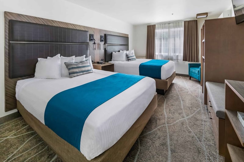 Marina Inn