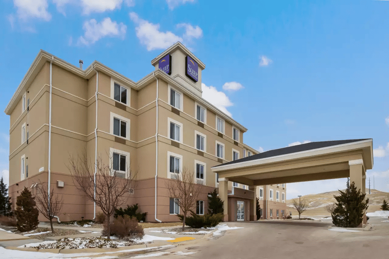 Sleep Inn & Suites